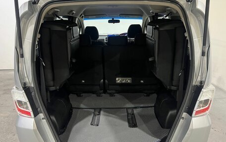 Honda Freed I, 2012 год, 975 000 рублей, 32 фотография