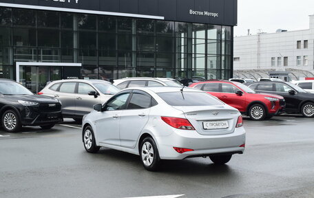 Hyundai Solaris II рестайлинг, 2015 год, 1 047 000 рублей, 5 фотография
