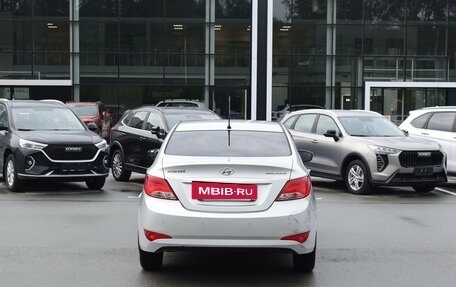 Hyundai Solaris II рестайлинг, 2015 год, 1 047 000 рублей, 9 фотография