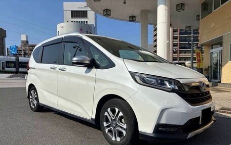 Honda Freed II, 2022 год, 1 236 000 рублей, 1 фотография