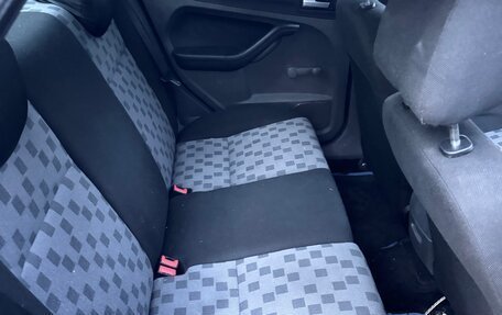 Ford Focus II рестайлинг, 2006 год, 275 000 рублей, 5 фотография