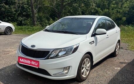 KIA Rio III рестайлинг, 2015 год, 881 000 рублей, 2 фотография