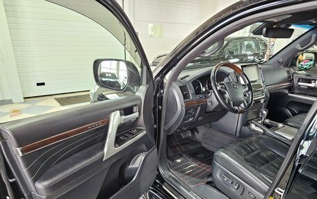 Toyota Land Cruiser 200, 2019 год, 8 399 000 рублей, 9 фотография