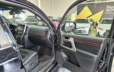 Toyota Land Cruiser 200, 2019 год, 8 399 000 рублей, 22 фотография