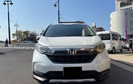 Honda Freed II, 2022 год, 1 236 000 рублей, 2 фотография