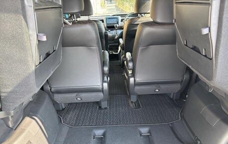 Honda Freed II, 2022 год, 1 236 000 рублей, 30 фотография