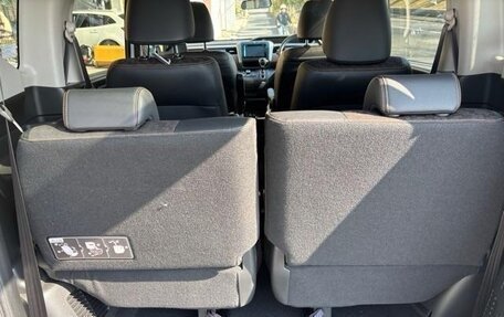 Honda Freed II, 2022 год, 1 236 000 рублей, 35 фотография