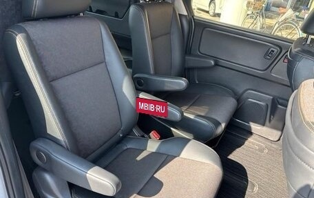 Honda Freed II, 2022 год, 1 236 000 рублей, 26 фотография