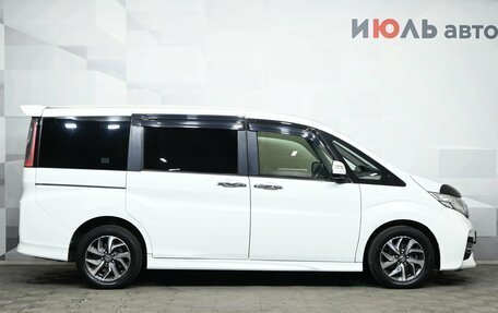 Honda Stepwgn IV, 2015 год, 1 950 000 рублей, 10 фотография