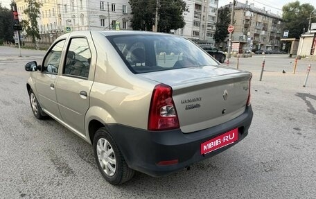 Renault Logan I, 2013 год, 330 000 рублей, 4 фотография