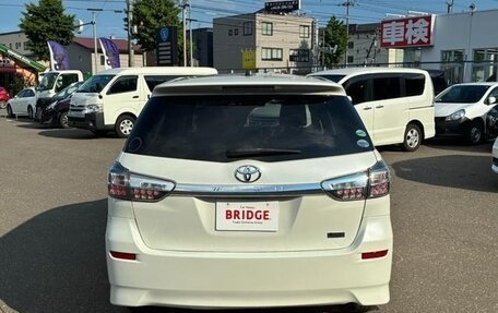 Toyota Wish II, 2017 год, 1 390 000 рублей, 8 фотография