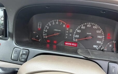 Honda Odyssey II, 2002 год, 710 000 рублей, 1 фотография