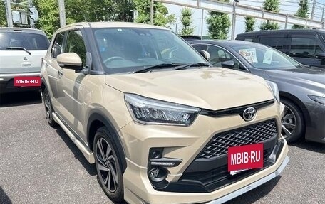 Toyota Raize I, 2022 год, 1 350 000 рублей, 5 фотография
