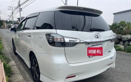 Toyota Wish II, 2013 год, 1 210 000 рублей, 8 фотография