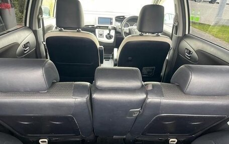 Toyota Wish II, 2013 год, 1 210 000 рублей, 11 фотография