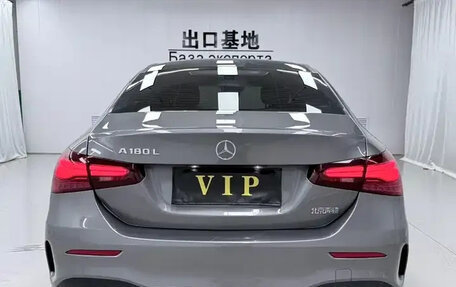Mercedes-Benz A-Класс, 2023 год, 1 740 000 рублей, 5 фотография