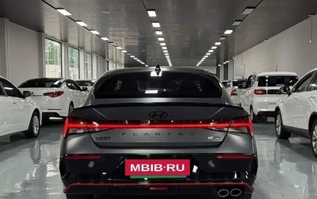Hyundai Elantra, 2024 год, 1 650 000 рублей, 4 фотография