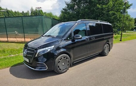 Mercedes-Benz V-Класс, 2022 год, 6 700 000 рублей, 3 фотография