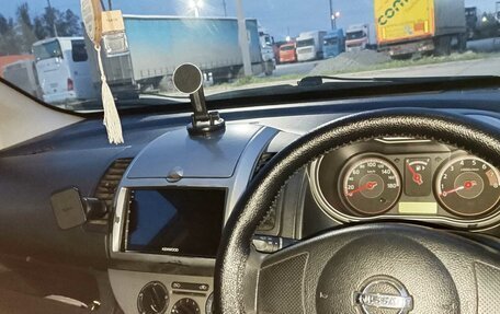 Nissan Note II рестайлинг, 2005 год, 250 000 рублей, 9 фотография