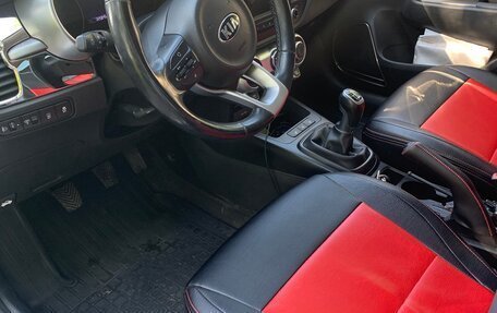 KIA Rio IV, 2017 год, 1 100 000 рублей, 6 фотография