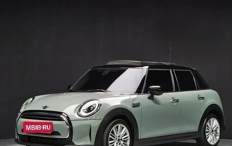 MINI Hatch, 2022 год, 1 660 000 рублей, 1 фотография