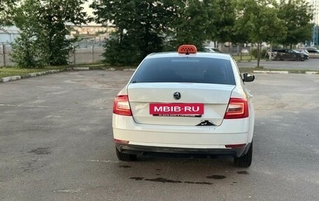 Skoda Octavia, 2018 год, 950 000 рублей, 4 фотография