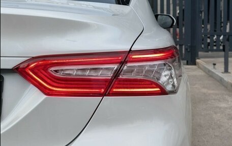 Toyota Camry, 2019 год, 2 890 000 рублей, 7 фотография