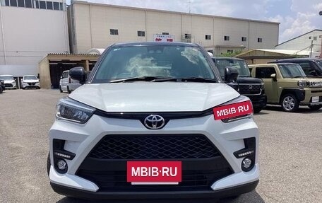 Toyota Raize I, 2021 год, 1 440 000 рублей, 3 фотография