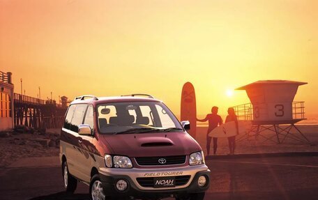 Toyota Lite Ace IV, 2001 год, 230 000 рублей, 1 фотография