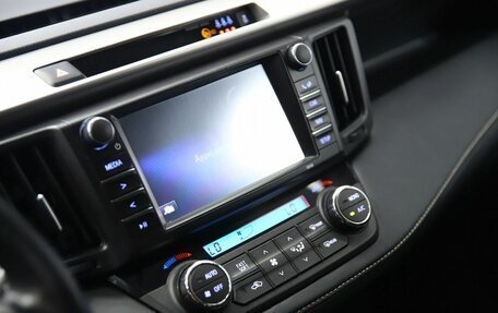 Toyota RAV4, 2016 год, 2 430 000 рублей, 13 фотография