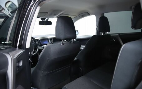 Toyota RAV4, 2016 год, 2 430 000 рублей, 12 фотография