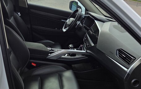 Geely Tugella FY11, 2022 год, 2 500 000 рублей, 12 фотография