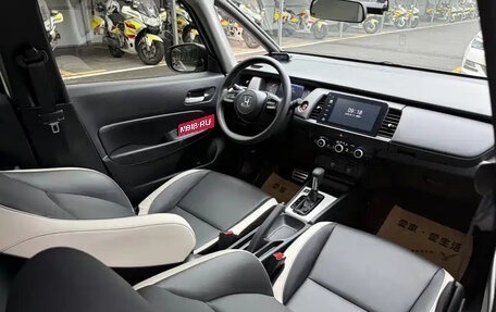 Honda Fit, 2023 год, 1 000 000 рублей, 12 фотография