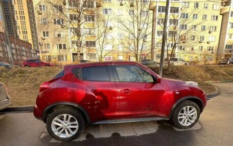 Nissan Juke II, 2011 год, 850 000 рублей, 2 фотография