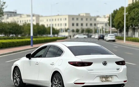 Mazda 3, 2022 год, 1 500 000 рублей, 6 фотография