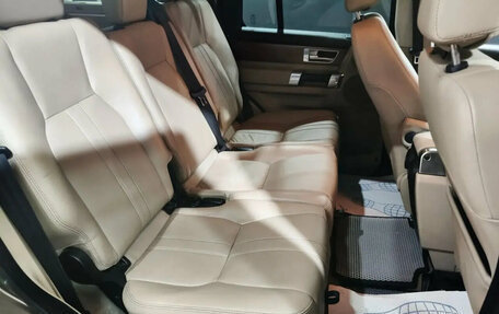 Land Rover Discovery IV, 2012 год, 1 595 000 рублей, 16 фотография