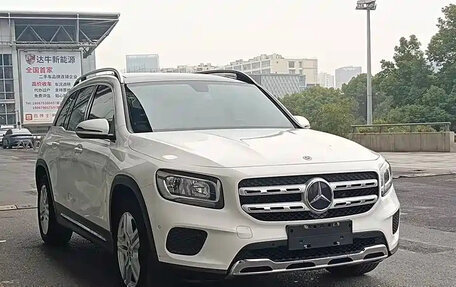 Mercedes-Benz GLB, 2020 год, 2 129 222 рублей, 3 фотография