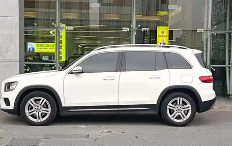Mercedes-Benz GLB, 2020 год, 2 129 222 рублей, 7 фотография