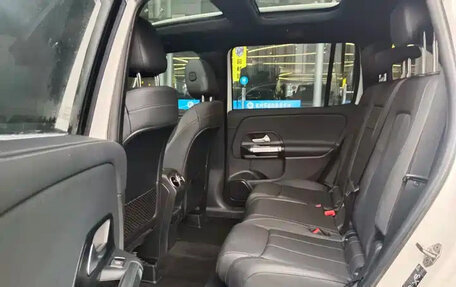 Mercedes-Benz GLB, 2020 год, 2 129 222 рублей, 15 фотография