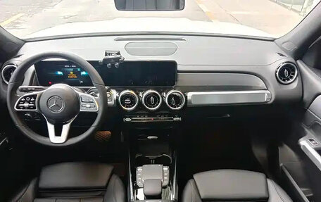 Mercedes-Benz GLB, 2020 год, 2 129 222 рублей, 11 фотография