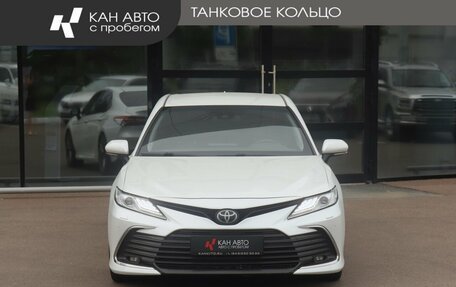 Toyota Camry, 2022 год, 3 450 000 рублей, 2 фотография