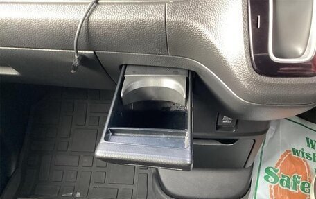 Honda N-BOX II, 2022 год, 780 000 рублей, 30 фотография