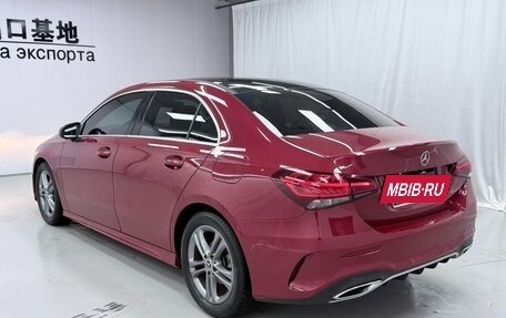 Mercedes-Benz A-Класс, 2022 год, 1 750 000 рублей, 4 фотография