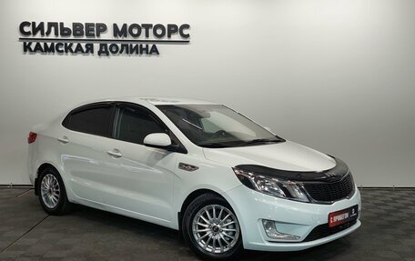KIA Rio III рестайлинг, 2015 год, 899 000 рублей, 5 фотография