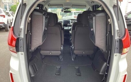 Honda Freed II, 2021 год, 1 320 000 рублей, 6 фотография