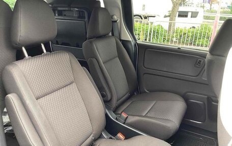 Honda Freed II, 2021 год, 1 320 000 рублей, 4 фотография
