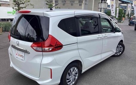 Honda Freed II, 2021 год, 1 320 000 рублей, 9 фотография