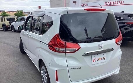 Honda Freed II, 2021 год, 1 320 000 рублей, 13 фотография