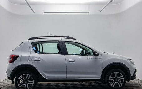 Renault Sandero II рестайлинг, 2019 год, 1 260 000 рублей, 4 фотография