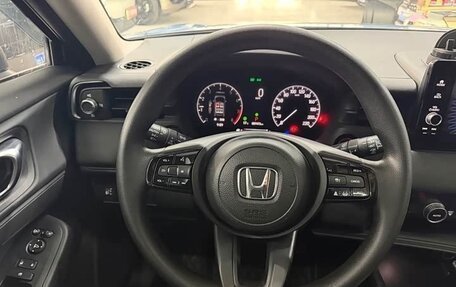 Honda Vezel, 2024 год, 2 320 000 рублей, 13 фотография